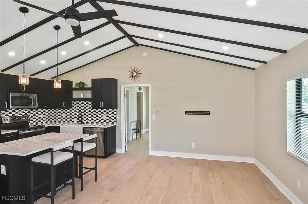 1922 Flamingo Drive North Fort Myers FL 33917