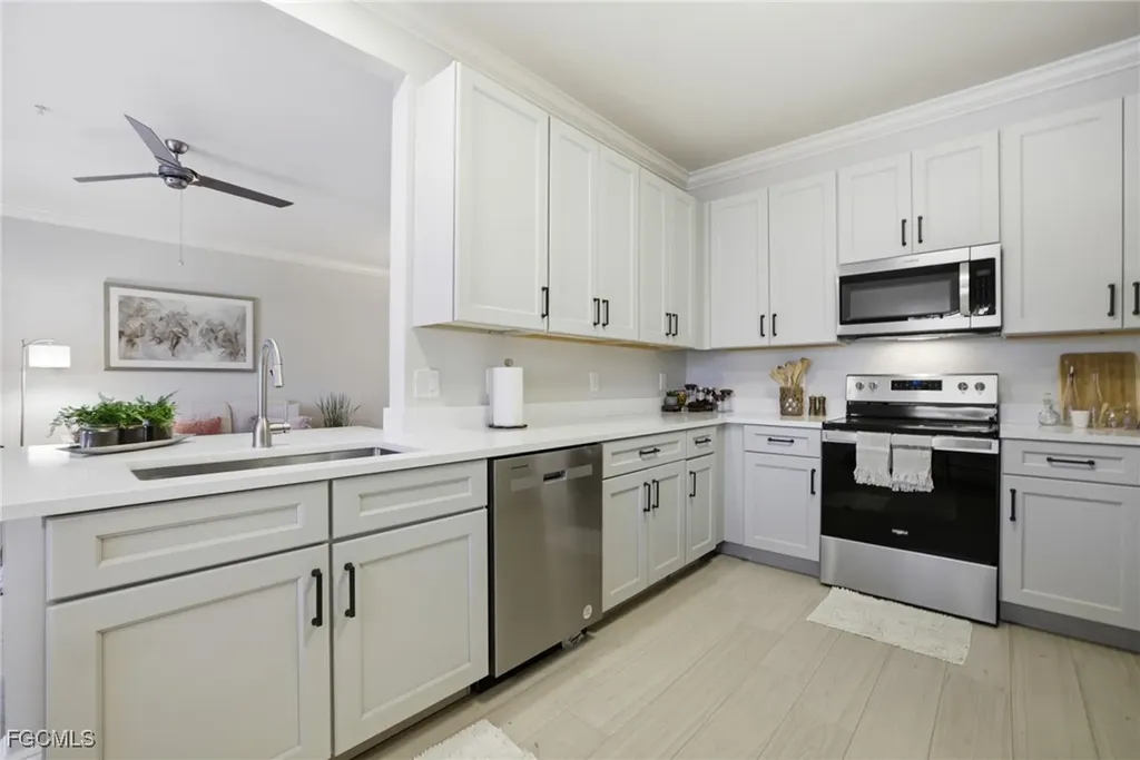 18911 Bay Woods Lake Drive Fort Myers FL 33908