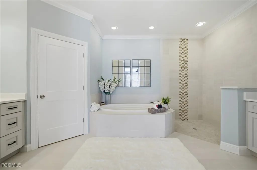 18911 Bay Woods Lake Drive Fort Myers FL 33908