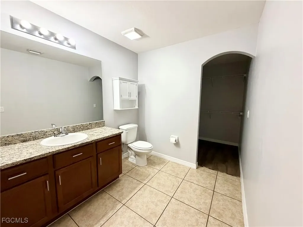 1313 SW 12th Terrace Cape Coral FL 33991