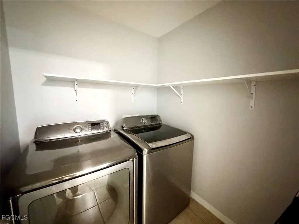 1313 SW 12th Terrace Cape Coral FL 33991