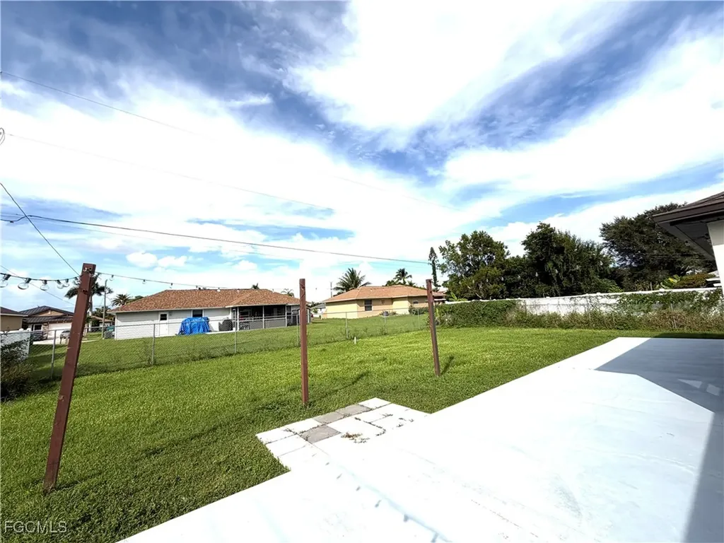 1313 SW 12th Terrace Cape Coral FL 33991