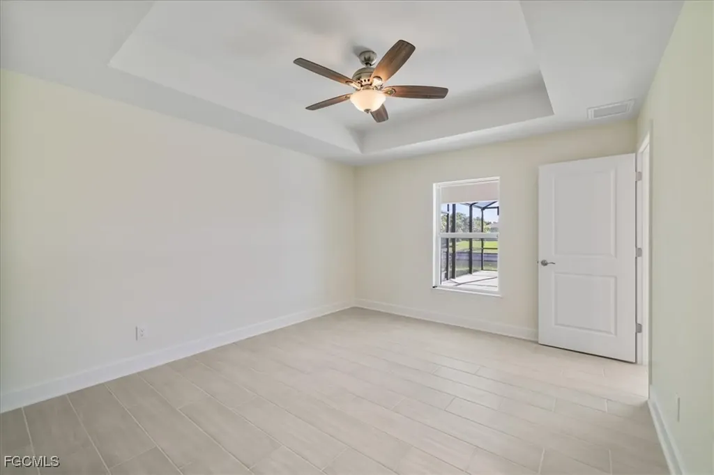 2323 SW 5th Place Cape Coral FL 33991