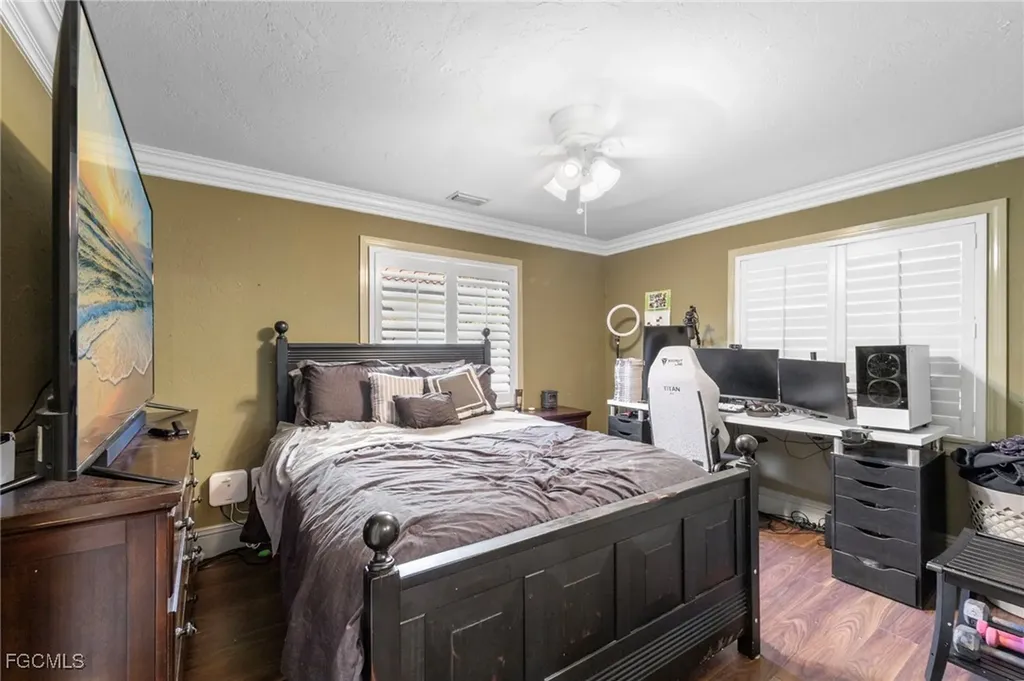 4701 Mcgregor Boulevard Fort Myers FL 33901