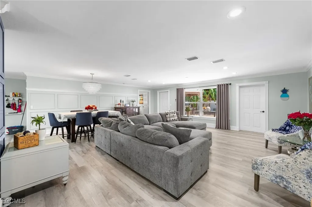 4701 Mcgregor Boulevard Fort Myers FL 33901