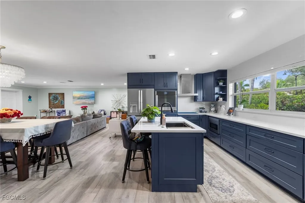 4701 Mcgregor Boulevard Fort Myers FL 33901