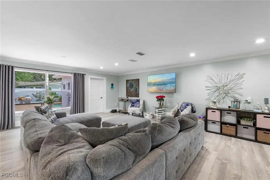 4701 Mcgregor Boulevard Fort Myers FL 33901