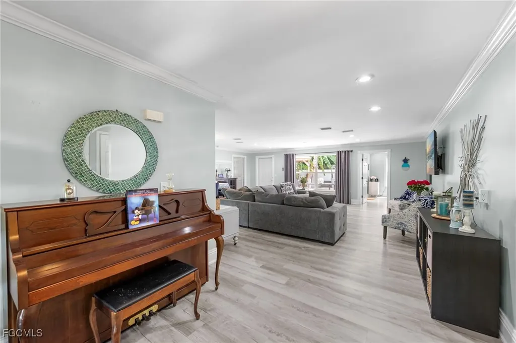 4701 Mcgregor Boulevard Fort Myers FL 33901