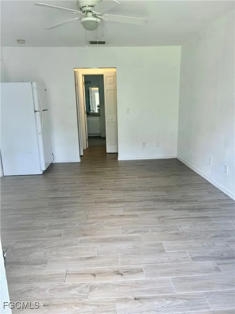 947 Hunter Street E Lehigh Acres FL 33974