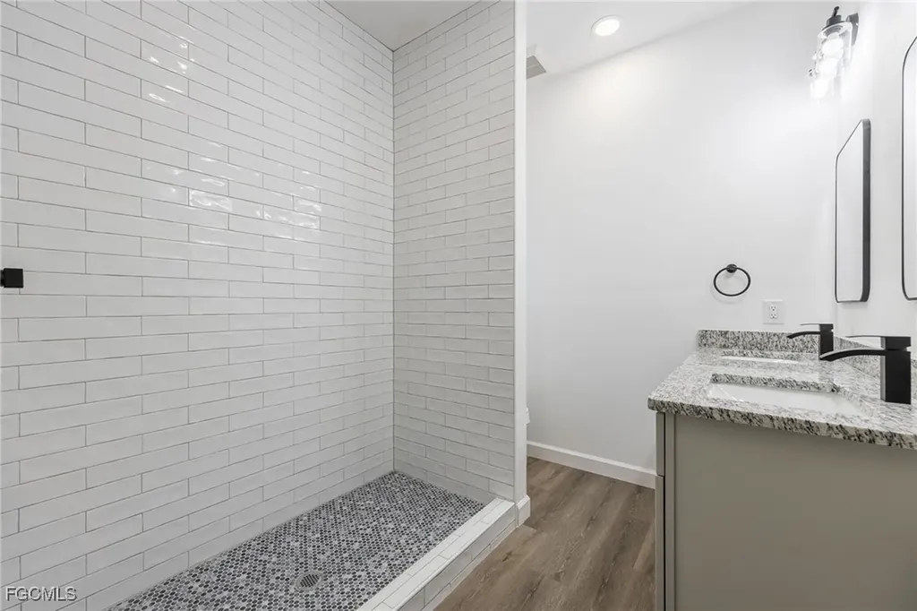 3823 Highlight Street Fort Myers FL 33905