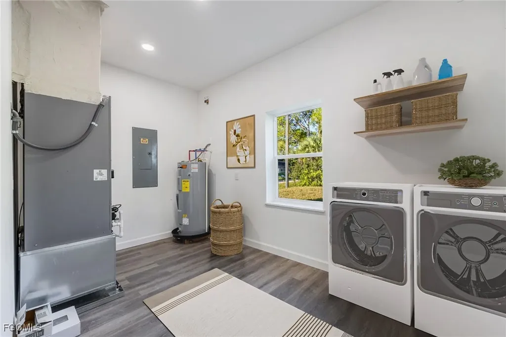 3823 Highlight Street Fort Myers FL 33905