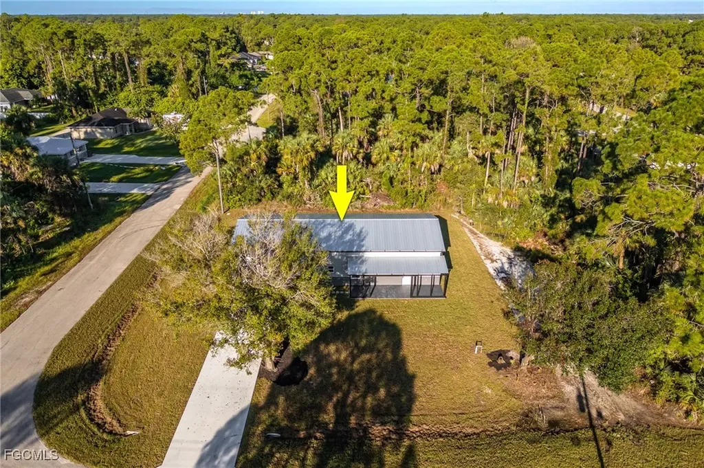 3823 Highlight Street Fort Myers FL 33905