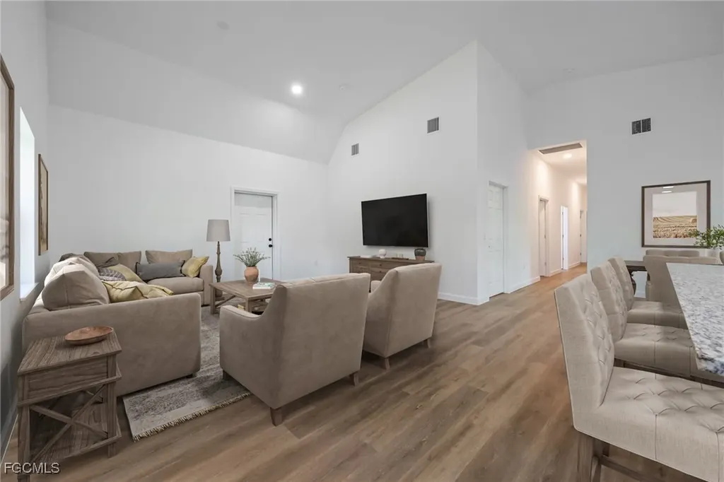 3823 Highlight Street Fort Myers FL 33905