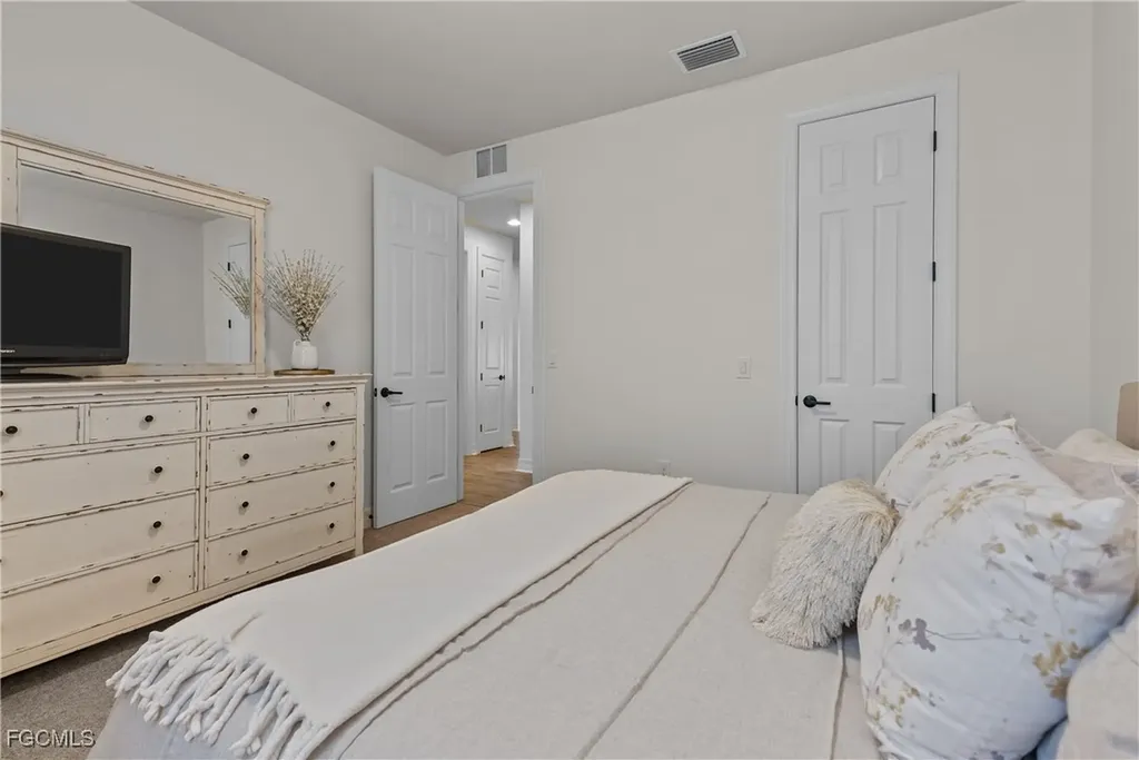 15711 Angelica Drive Alva FL 33920