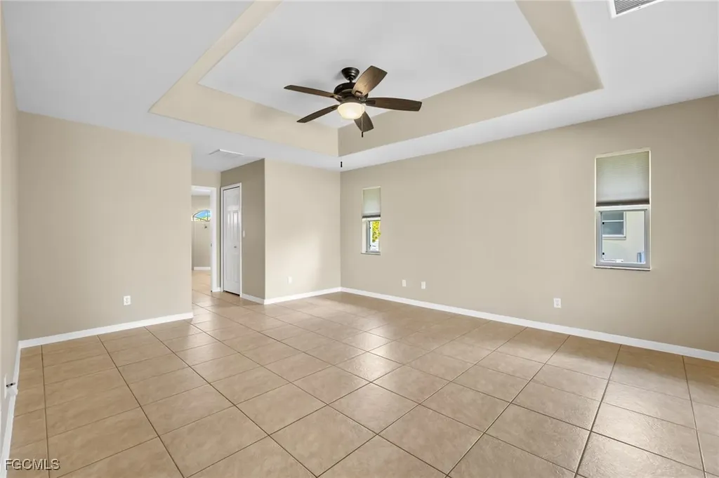 1418 Shelby Parkway Cape Coral FL 33904