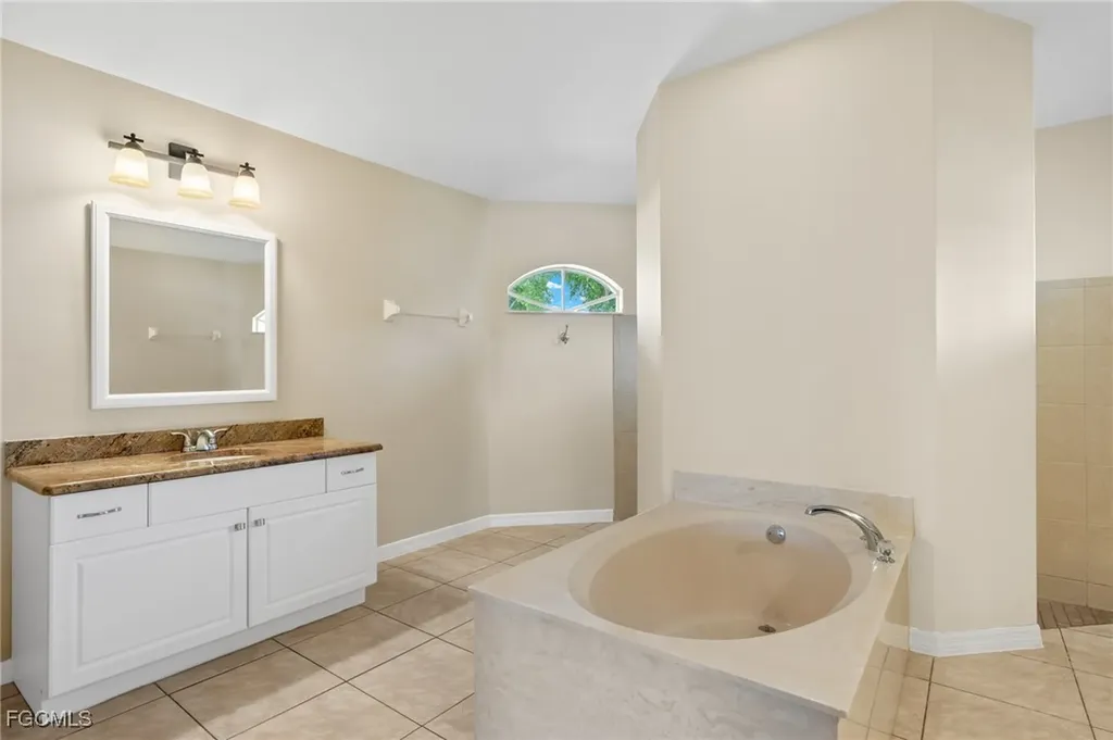 1418 Shelby Parkway Cape Coral FL 33904