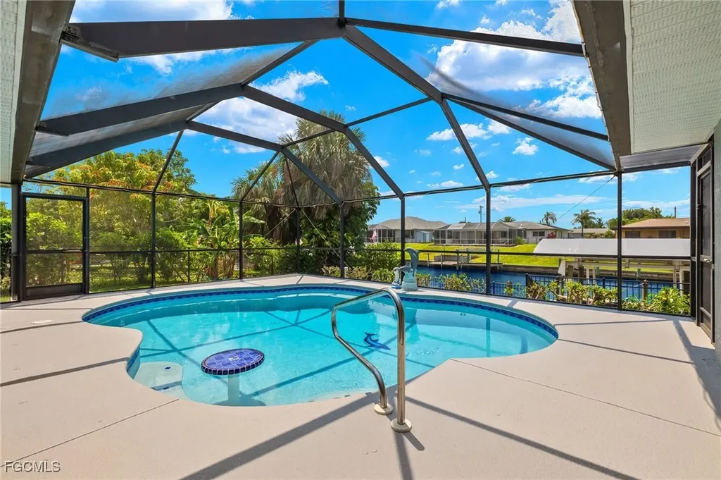 1418 Shelby Parkway Cape Coral FL 33904