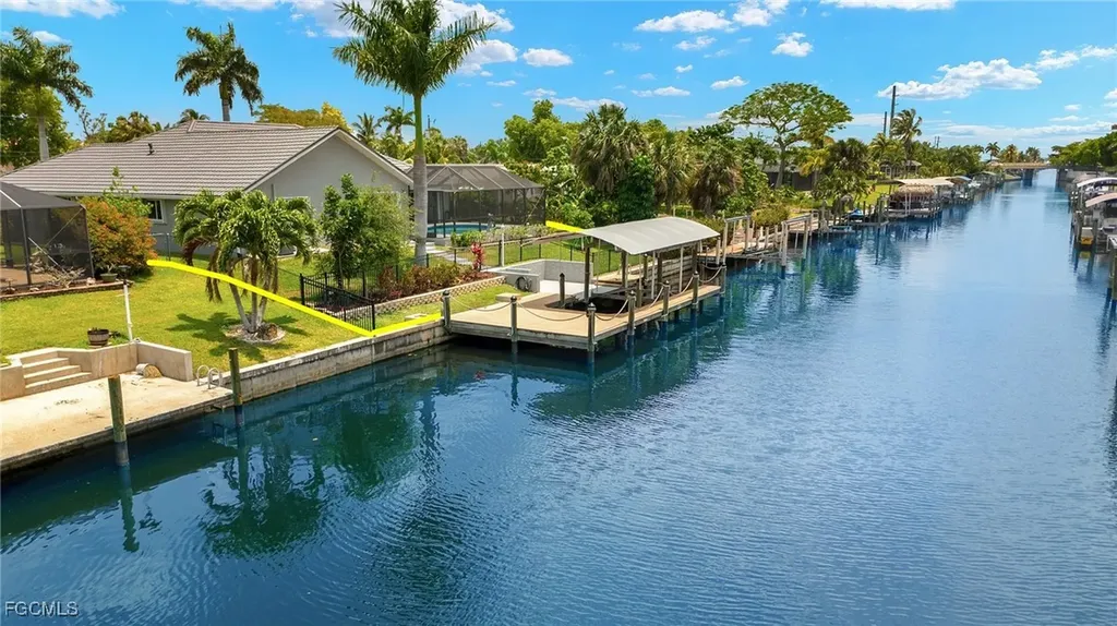 1418 Shelby Parkway Cape Coral FL 33904