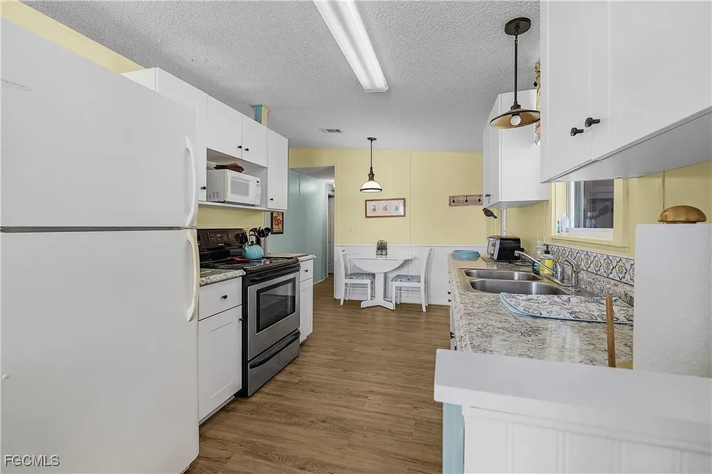 4919 Mullette Lane St. James City FL 33956