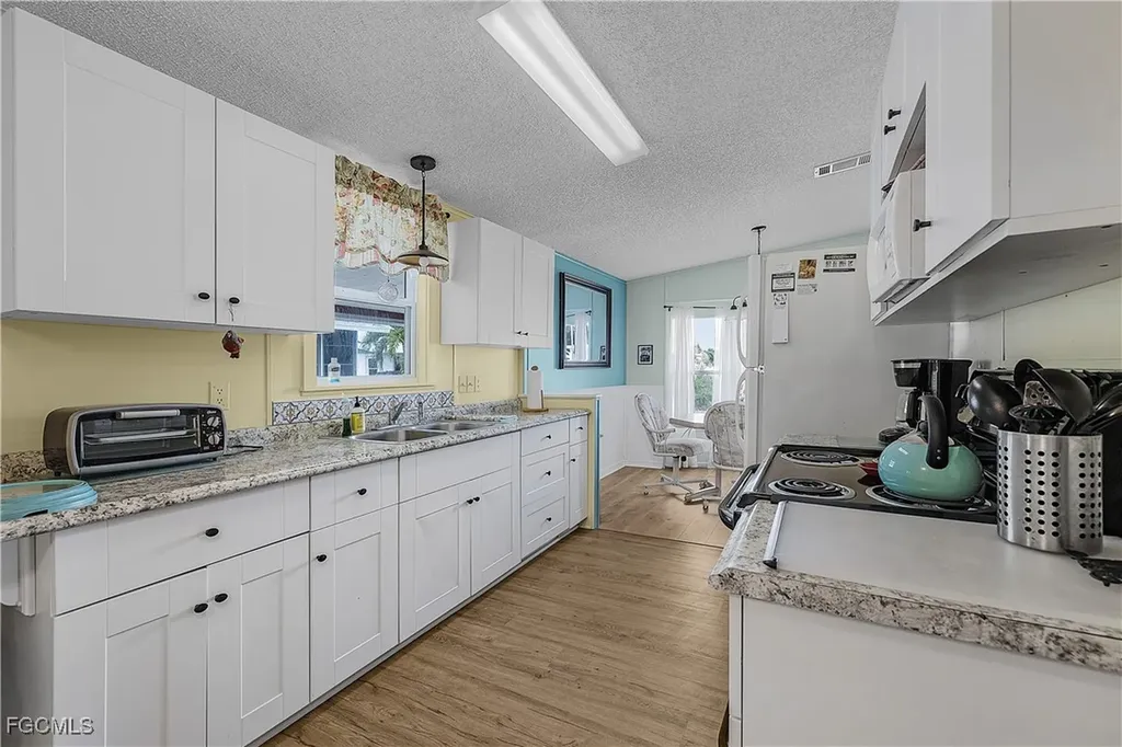 4919 Mullette Lane St. James City FL 33956