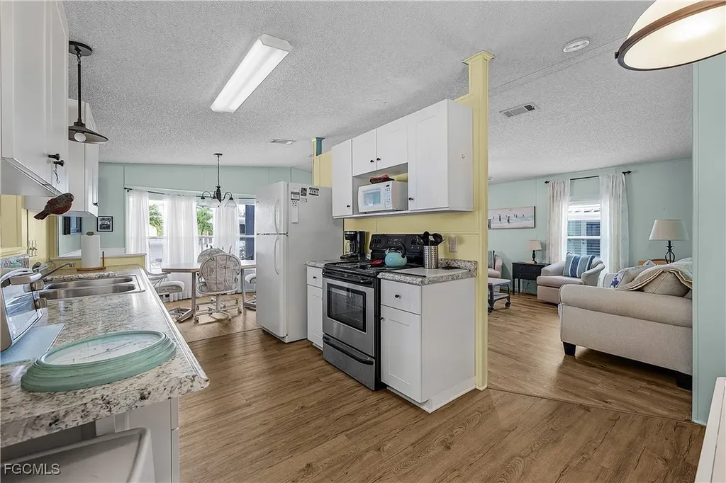 4919 Mullette Lane St. James City FL 33956