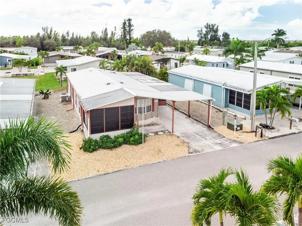 4919 Mullette Lane St. James City FL 33956