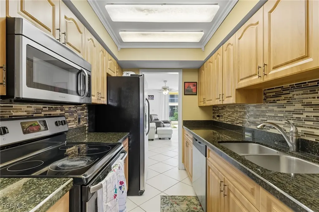 2907 Del Prado Boulevard S Cape Coral FL 33904