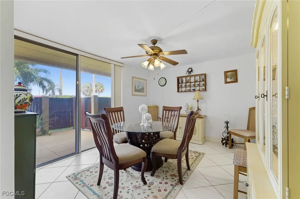 2907 Del Prado Boulevard S Cape Coral FL 33904