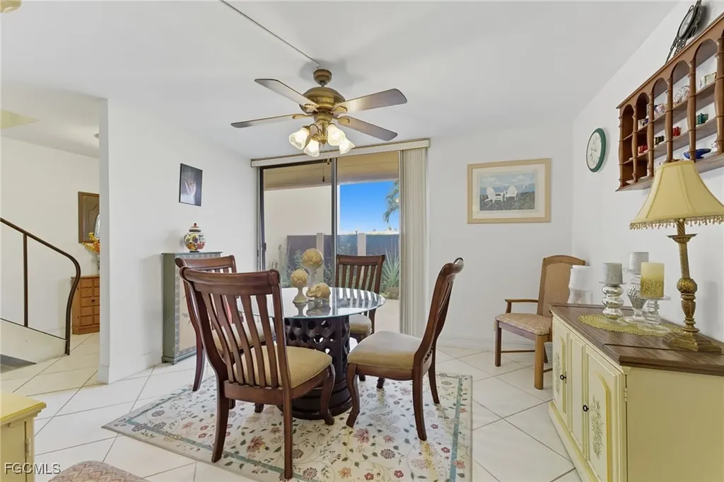 2907 Del Prado Boulevard S Cape Coral FL 33904