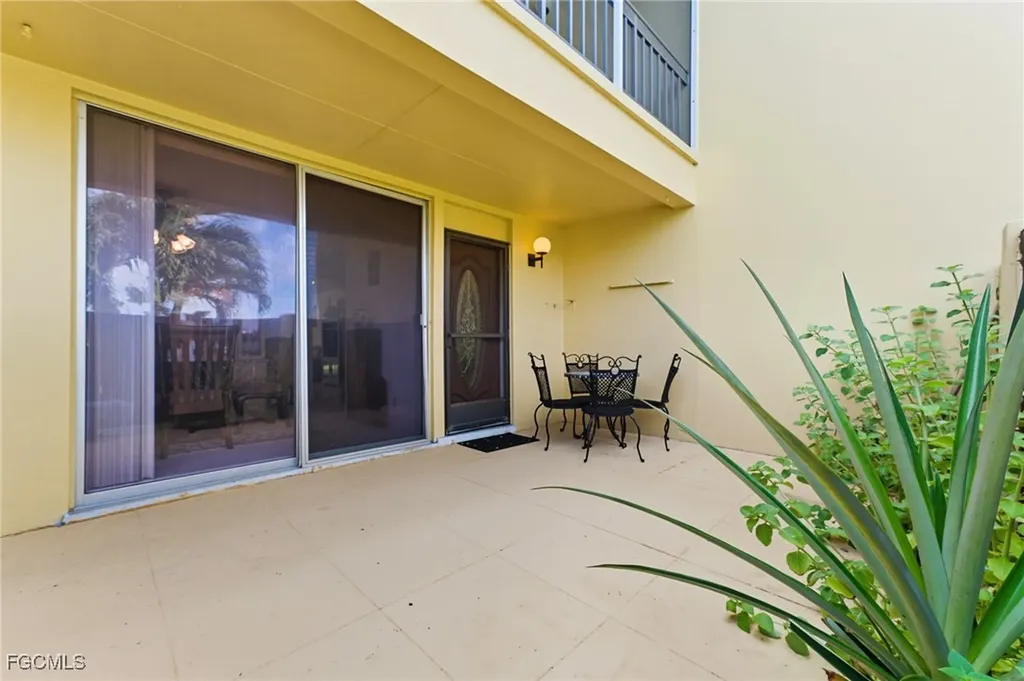 2907 Del Prado Boulevard S Cape Coral FL 33904