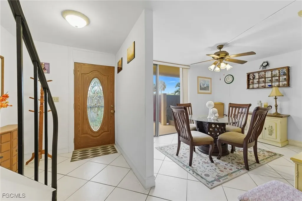 2907 Del Prado Boulevard S Cape Coral FL 33904