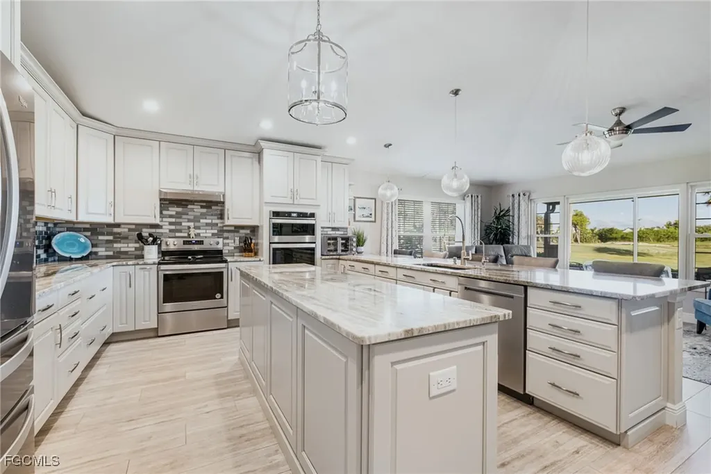 1203 N Brandywine Circle Fort Myers FL 33919