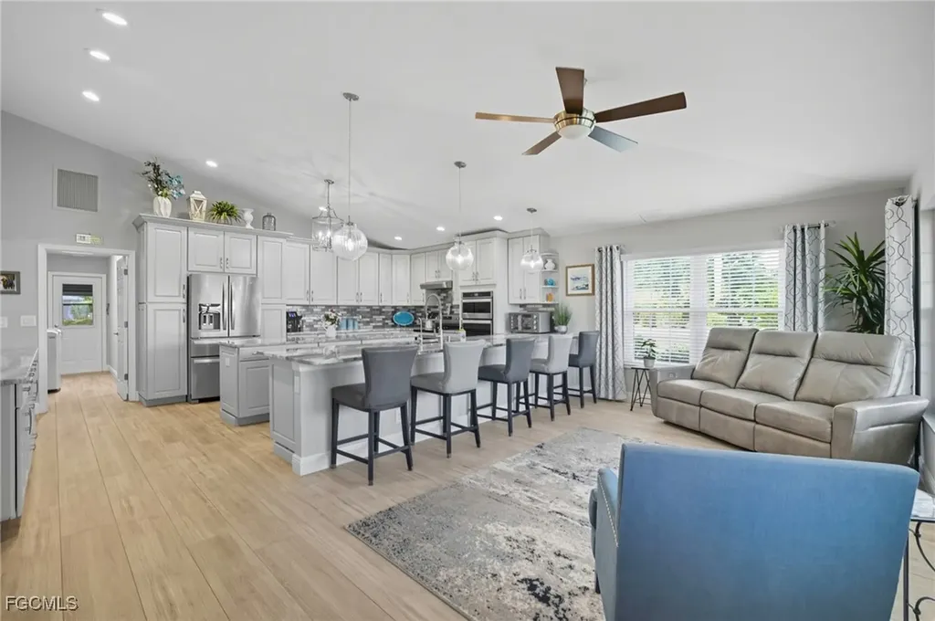 1203 N Brandywine Circle Fort Myers FL 33919