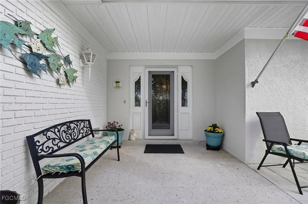 1203 N Brandywine Circle Fort Myers FL 33919