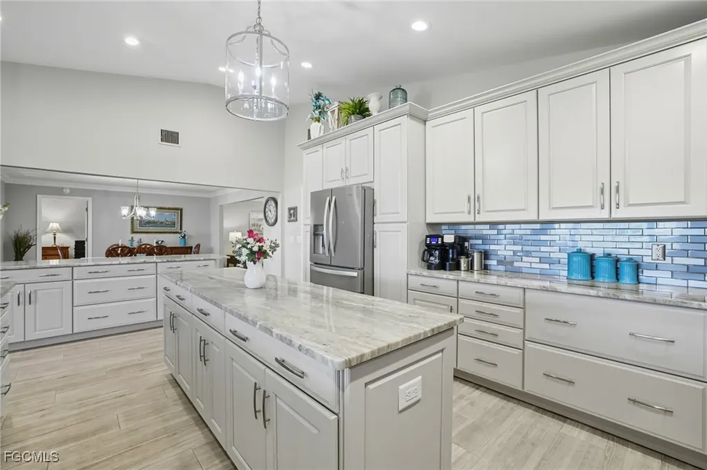 1203 N Brandywine Circle Fort Myers FL 33919