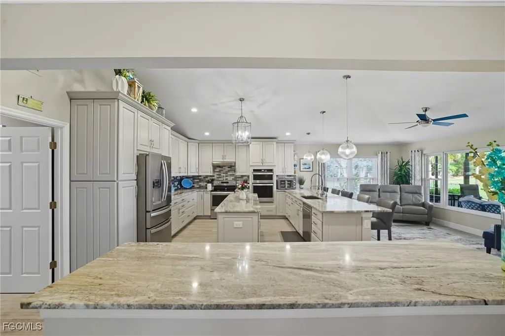 1203 N Brandywine Circle Fort Myers FL 33919