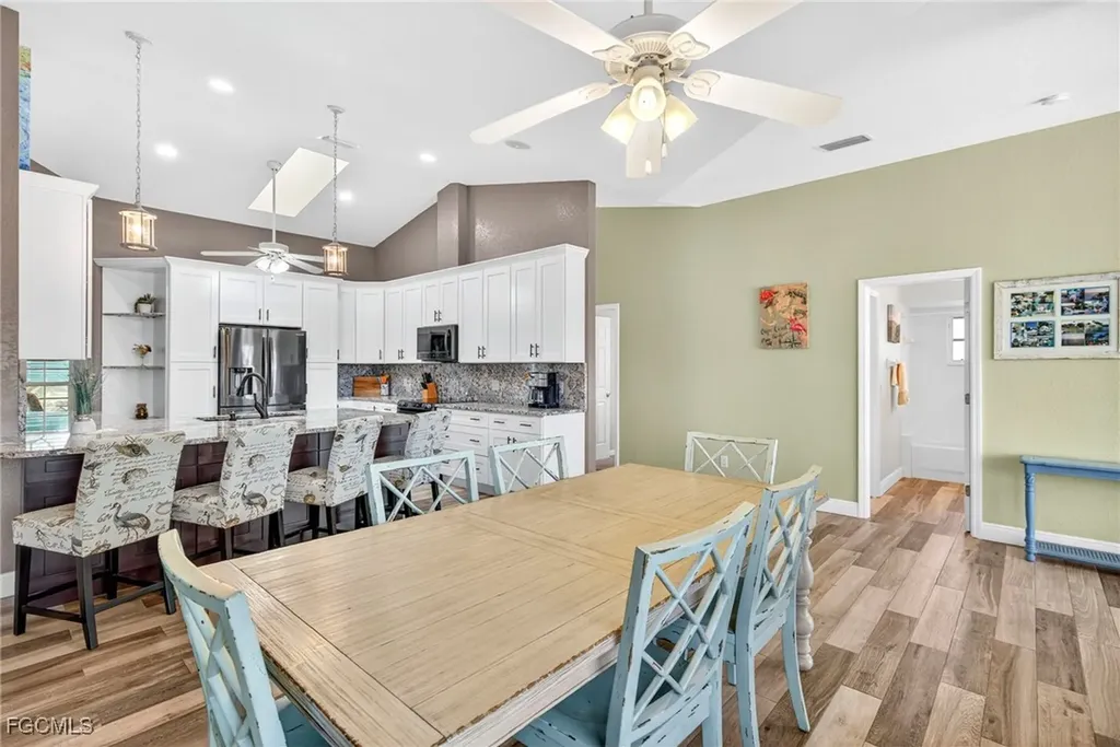 2505 SW 53rd Terrace Cape Coral FL 33914