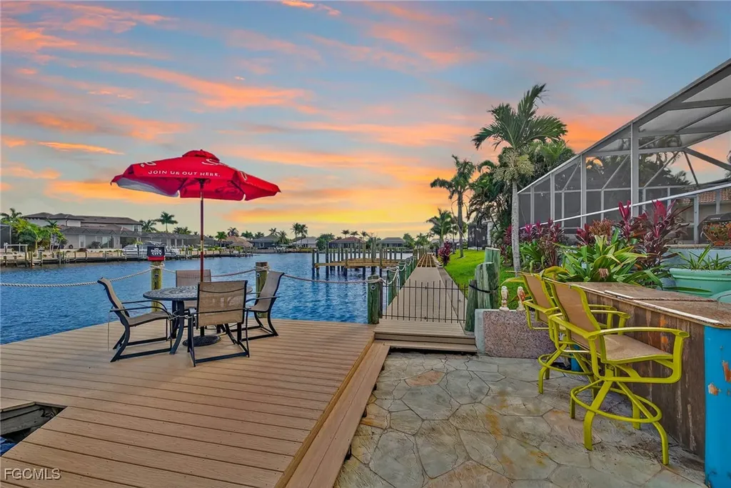 2505 SW 53rd Terrace Cape Coral FL 33914