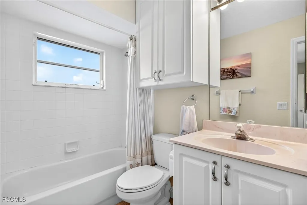 2505 SW 53rd Terrace Cape Coral FL 33914