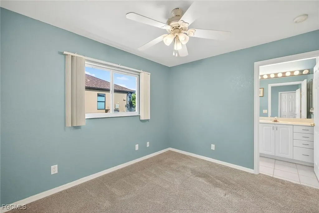 2505 SW 53rd Terrace Cape Coral FL 33914