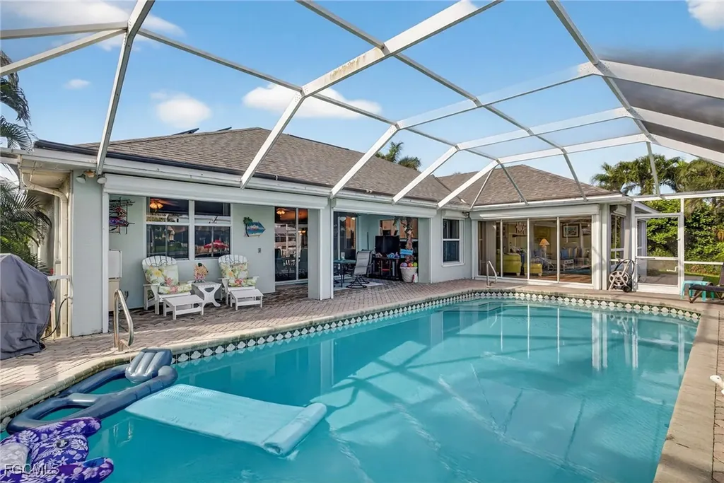 2505 SW 53rd Terrace Cape Coral FL 33914