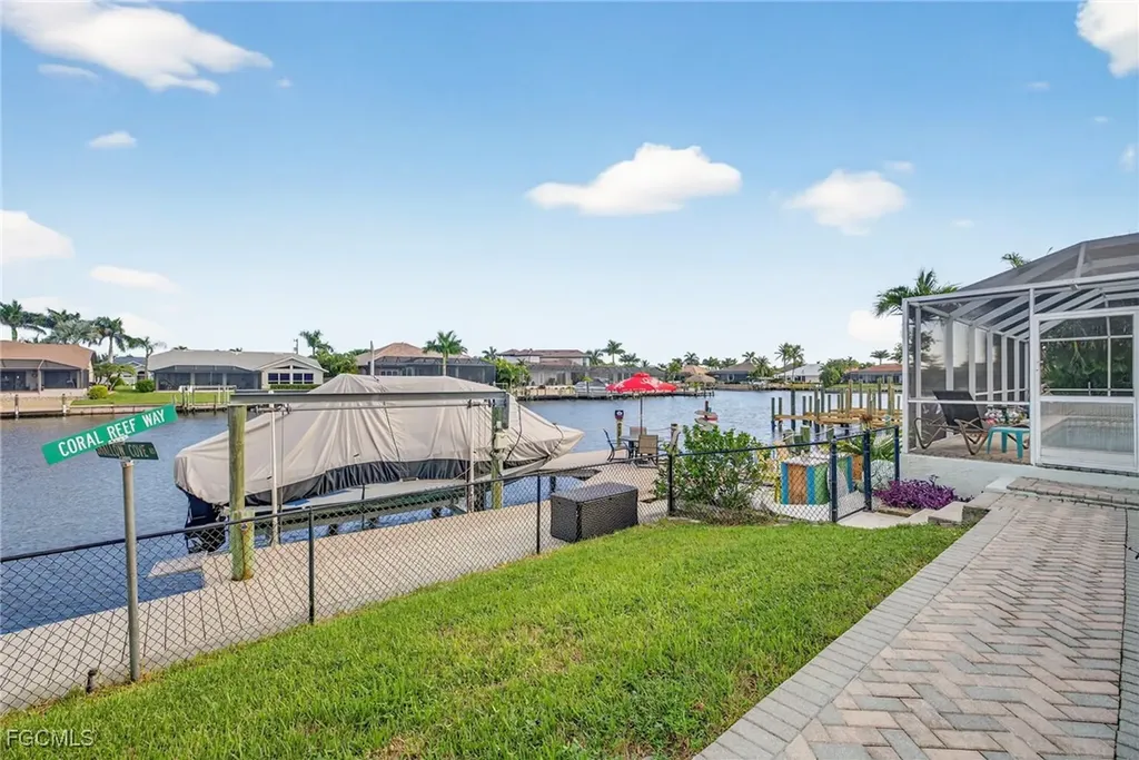 2505 SW 53rd Terrace Cape Coral FL 33914