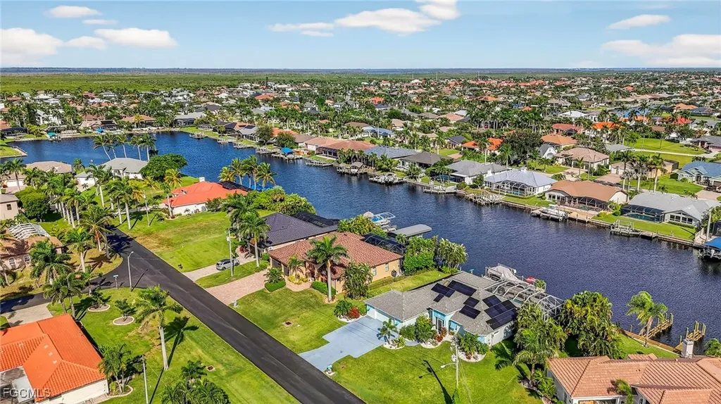 2505 SW 53rd Terrace Cape Coral FL 33914
