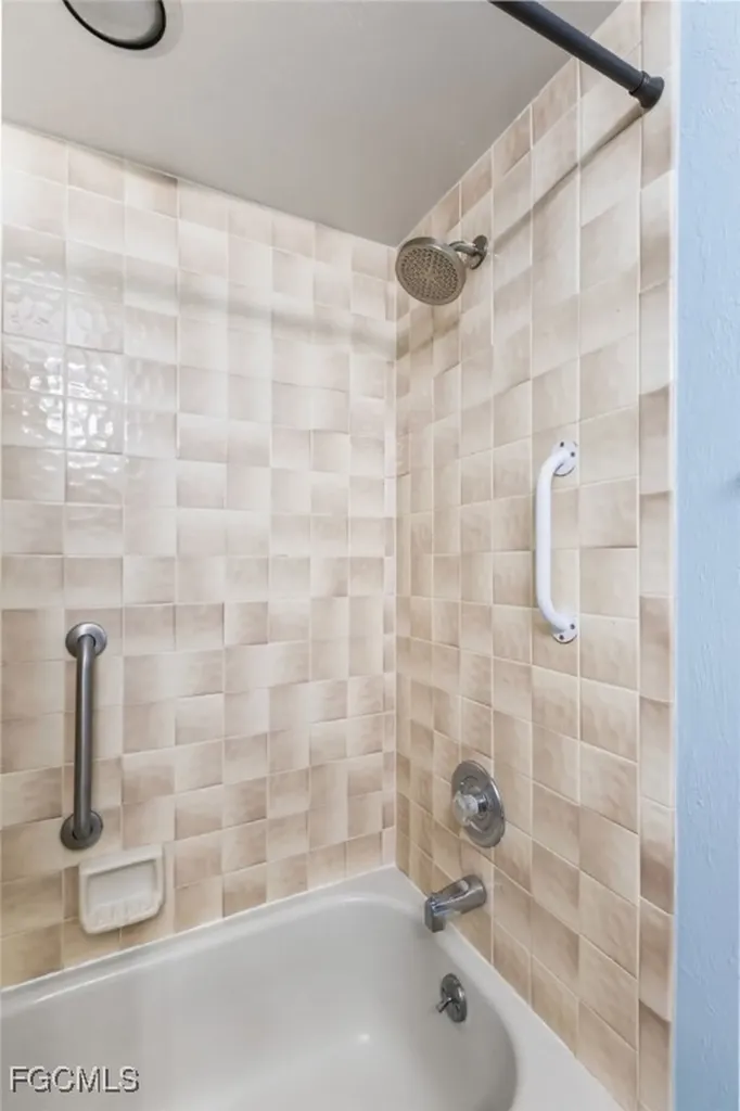 13318 Oak Hill Loop Fort Myers FL 33912