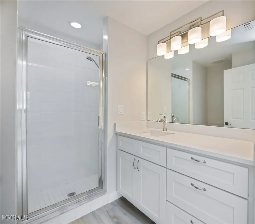 3345 N Key Drive North Fort Myers FL 33903