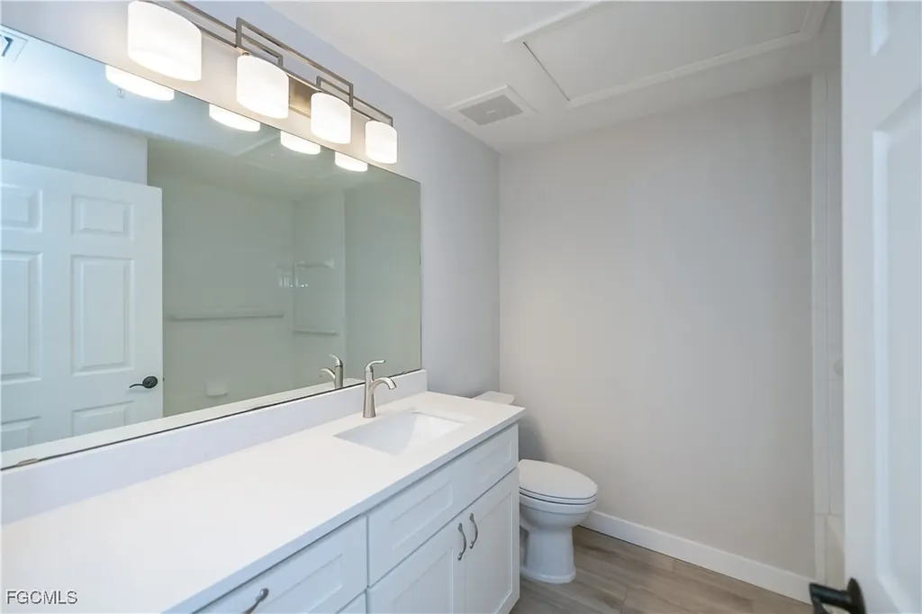 3345 N Key Drive North Fort Myers FL 33903