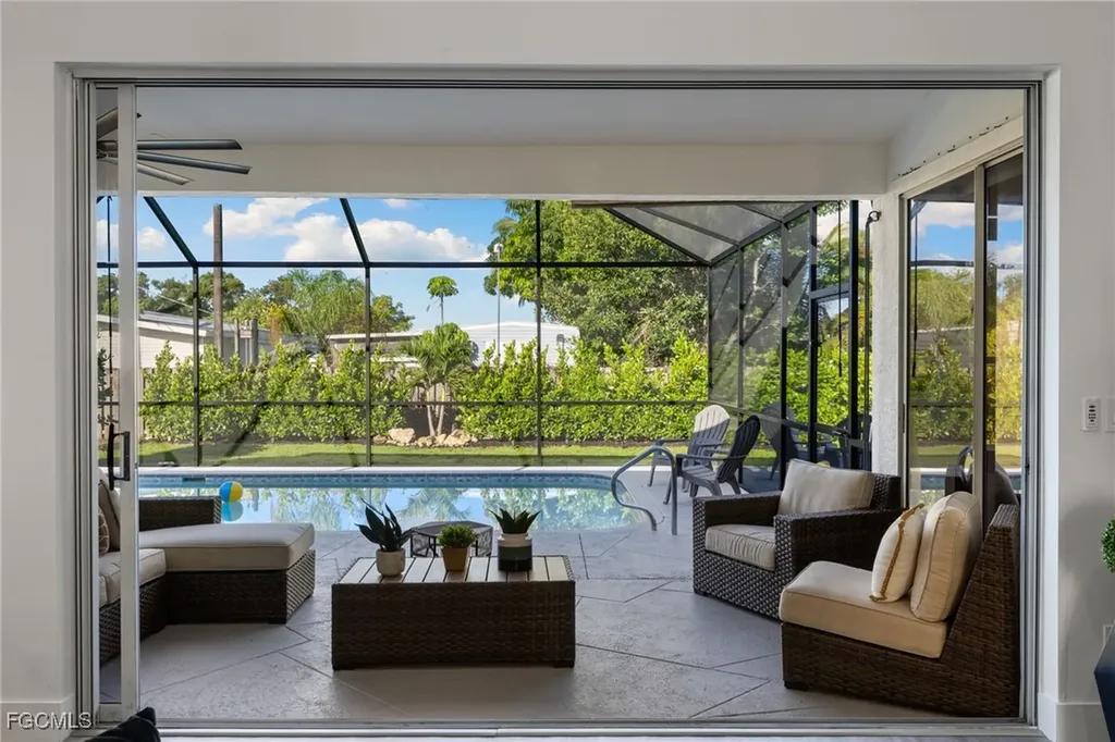 6785 Berwick Place Naples FL 34104