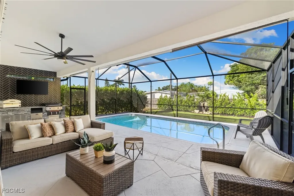 6785 Berwick Place Naples FL 34104