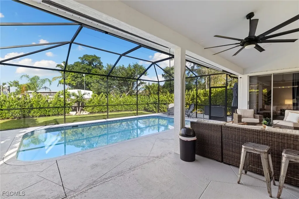 6785 Berwick Place Naples FL 34104