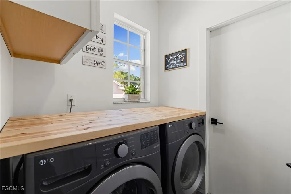 6785 Berwick Place Naples FL 34104